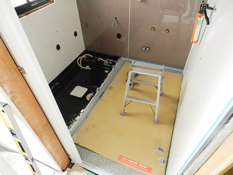 浴室換気・乾燥暖房機付きバス工事　施工状況の写真